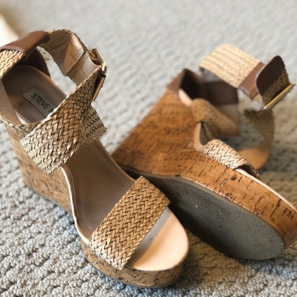 Steve Madden Wedges